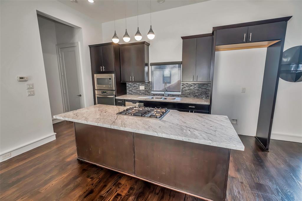 5226 4 Maxie Street, Houston, Texas 77007, 3 Bedrooms Bedrooms, 11 Rooms Rooms,3 BathroomsBathrooms,Single-family,For Sale,Maxie,57124909