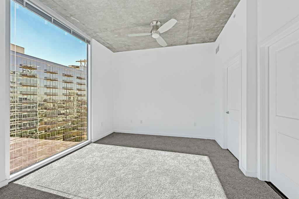 5925 Almeda Road, Houston, Texas 77004, 2 Bedrooms Bedrooms, 2 Rooms Rooms,2 BathroomsBathrooms,Mid/hi-rise Condo,For Sale,THE MOSAIC ON HERMANN PARK,Almeda,41018386