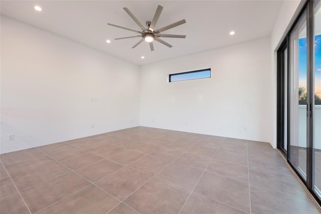 917 3 Nicholson Street, Houston, Texas 77008, 3 Bedrooms Bedrooms, 9 Rooms Rooms,2 BathroomsBathrooms,Single-family,For Sale,Nicholson,83981183