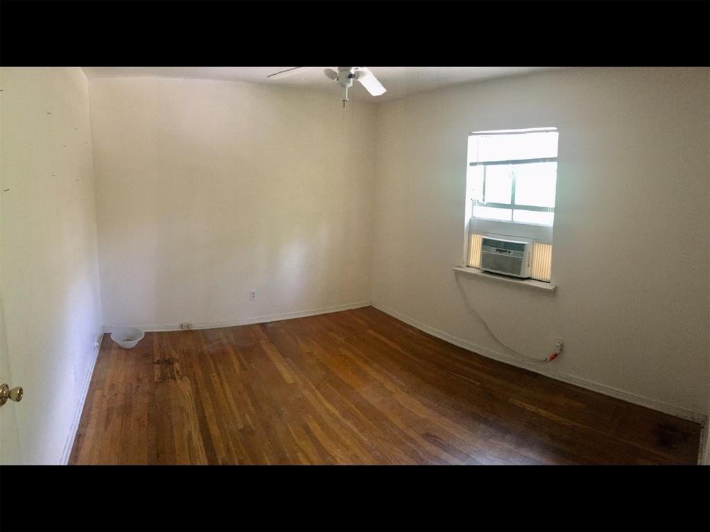 2402 2 Driscoll Street, Houston, Texas 77019, 1 Bedroom Bedrooms, ,1 BathroomBathrooms,Multi-family,For Sale,Driscoll,77193506