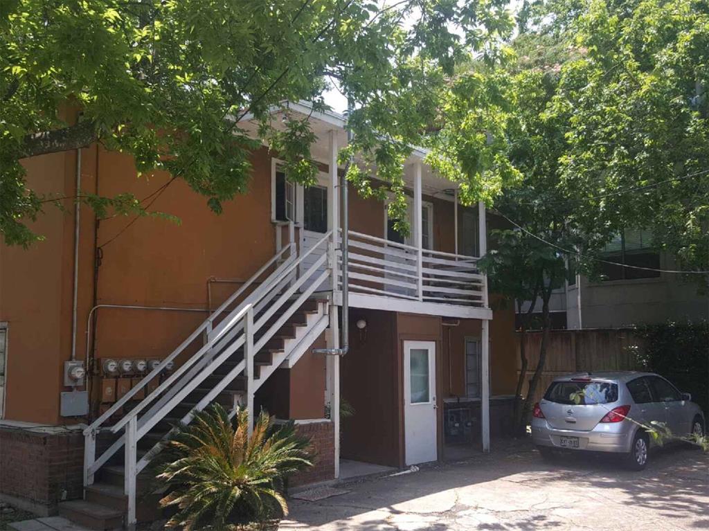 2402 2 Driscoll Street, Houston, Texas 77019, 1 Bedroom Bedrooms, ,1 BathroomBathrooms,Multi-family,For Sale,Driscoll,77193506