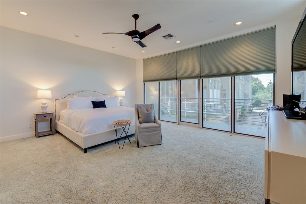 4413 3 Mandell Street, Houston, Texas 77006, 4 Bedrooms Bedrooms, 8 Rooms Rooms,3 BathroomsBathrooms,Single-family,For Sale,Mandell,65361727