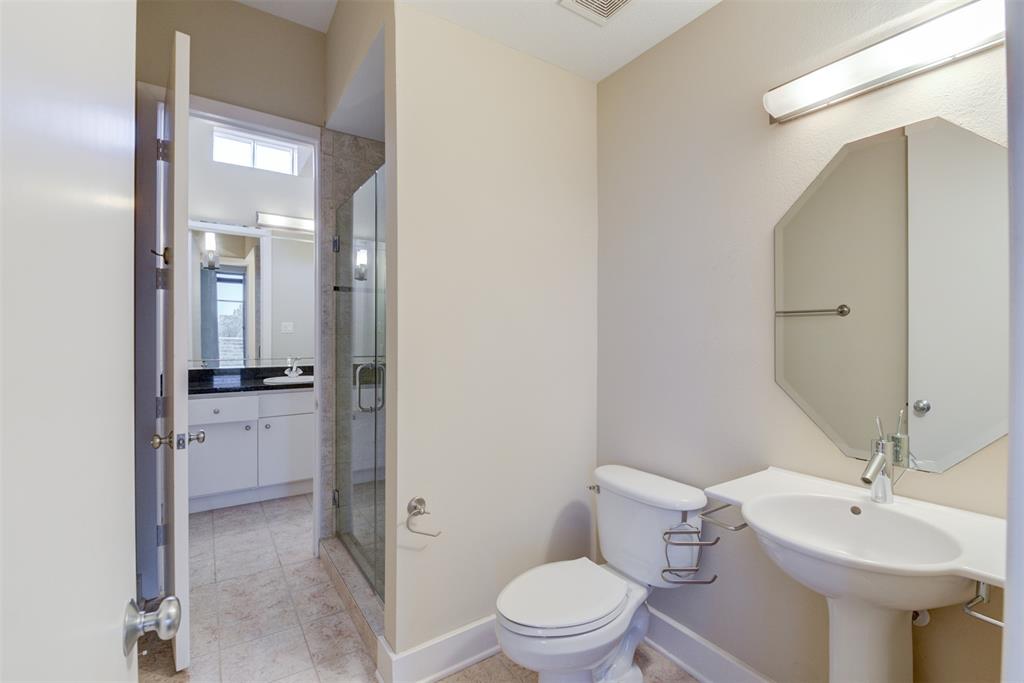 4413 3 Mandell Street, Houston, Texas 77006, 4 Bedrooms Bedrooms, 8 Rooms Rooms,3 BathroomsBathrooms,Single-family,For Sale,Mandell,65361727