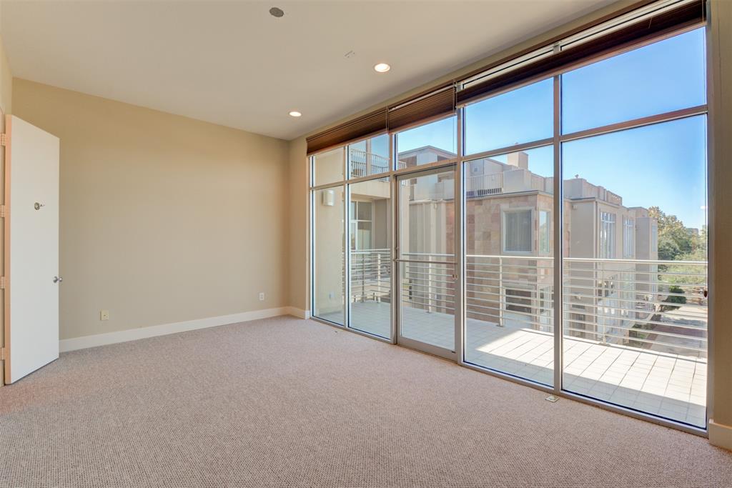 4413 3 Mandell Street, Houston, Texas 77006, 4 Bedrooms Bedrooms, 8 Rooms Rooms,3 BathroomsBathrooms,Single-family,For Sale,Mandell,65361727