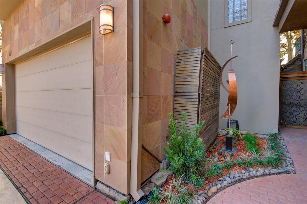 4413 3 Mandell Street, Houston, Texas 77006, 4 Bedrooms Bedrooms, 8 Rooms Rooms,3 BathroomsBathrooms,Single-family,For Sale,Mandell,65361727