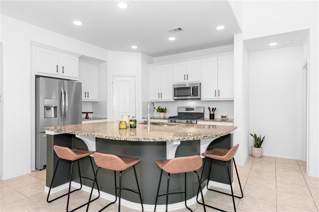 15131 2 Barbado Ridge Trail, Cypress, Texas 77433, 4 Bedrooms Bedrooms, 5 Rooms Rooms,3 BathroomsBathrooms,Single-family,For Sale,Barbado Ridge,61929261