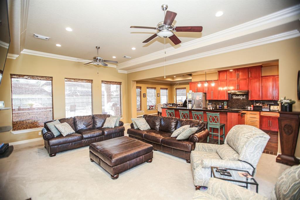108 2 Arrowhead Drive, Lake Jackson, Texas 77566, 4 Bedrooms Bedrooms, 4 Rooms Rooms,4 BathroomsBathrooms,Single-family,For Sale,Arrowhead,50123570