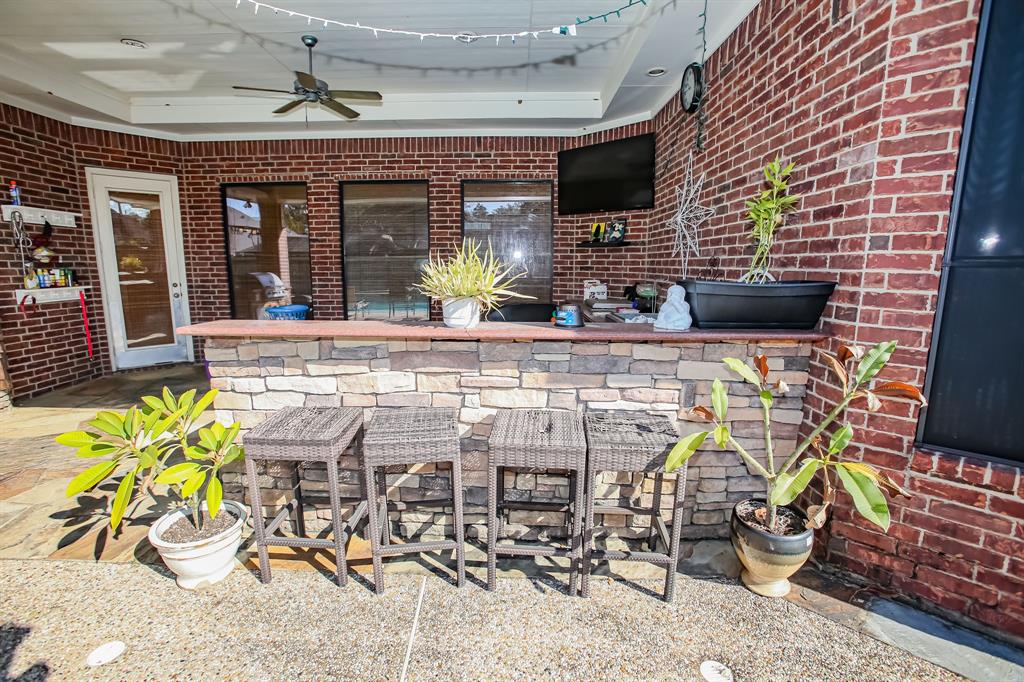 108 2 Arrowhead Drive, Lake Jackson, Texas 77566, 4 Bedrooms Bedrooms, 4 Rooms Rooms,4 BathroomsBathrooms,Single-family,For Sale,Arrowhead,50123570