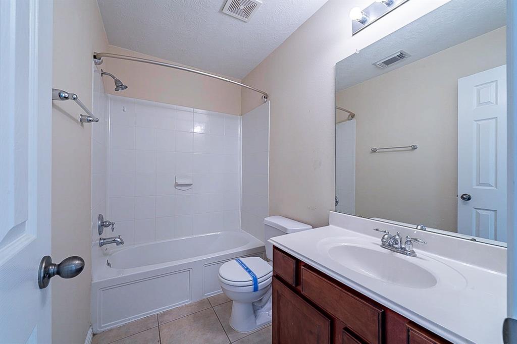 19911 2 Astilbe Court, Spring, Texas 77379, 4 Bedrooms Bedrooms, 4 Rooms Rooms,3 BathroomsBathrooms,Single-family,For Sale,Astilbe,85679088