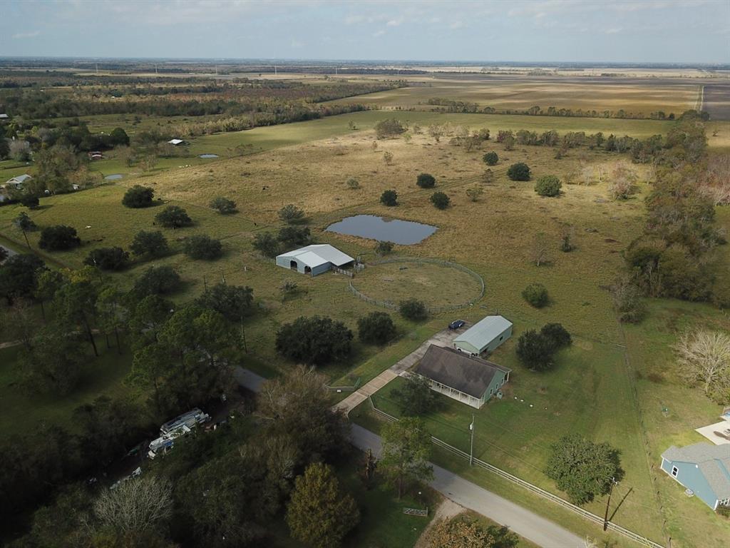 4212 1 CR 182, Alvin, Texas 77511, ,2 BathroomsBathrooms,Country Homes/acreage,For Sale,CR 182,22937544