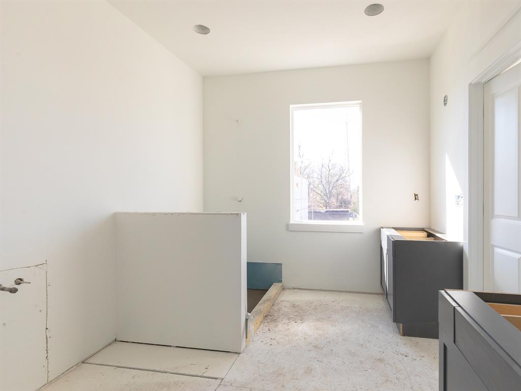 5330 3 Donovan Gardens Lane, Houston, Texas 77091, 3 Bedrooms Bedrooms, 12 Rooms Rooms,3 BathroomsBathrooms,Single-family,For Sale,Donovan Gardens Lane,85338063