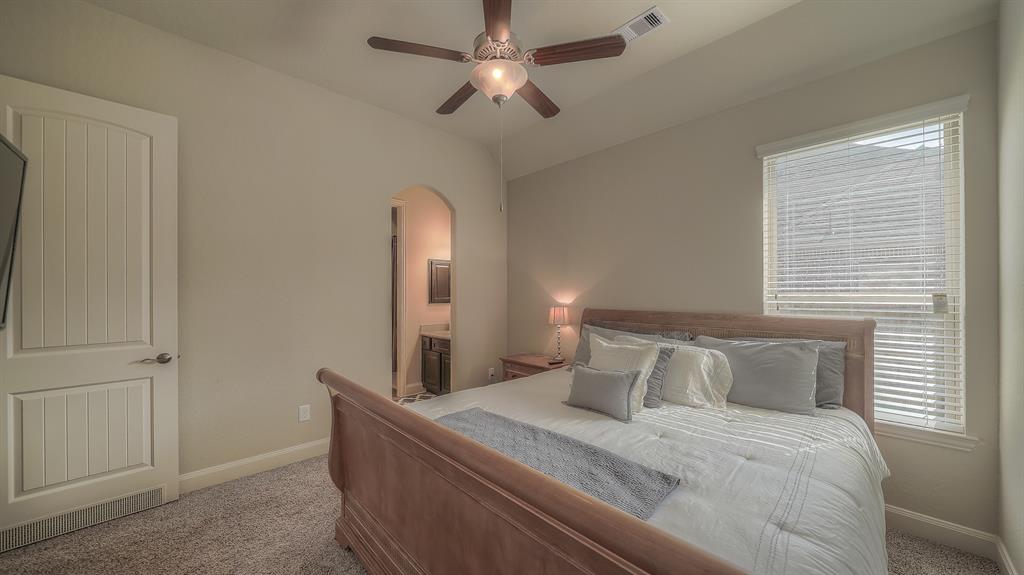 4906 1 Alaina Drive, Rosharon, Texas 77583, 4 Bedrooms Bedrooms, 12 Rooms Rooms,3 BathroomsBathrooms,Single-family,For Sale,Alaina,63286607