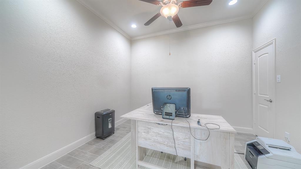 4906 1 Alaina Drive, Rosharon, Texas 77583, 4 Bedrooms Bedrooms, 12 Rooms Rooms,3 BathroomsBathrooms,Single-family,For Sale,Alaina,63286607
