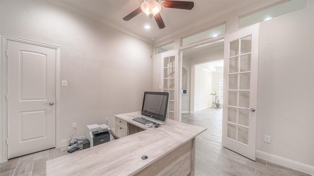 4906 1 Alaina Drive, Rosharon, Texas 77583, 4 Bedrooms Bedrooms, 12 Rooms Rooms,3 BathroomsBathrooms,Single-family,For Sale,Alaina,63286607