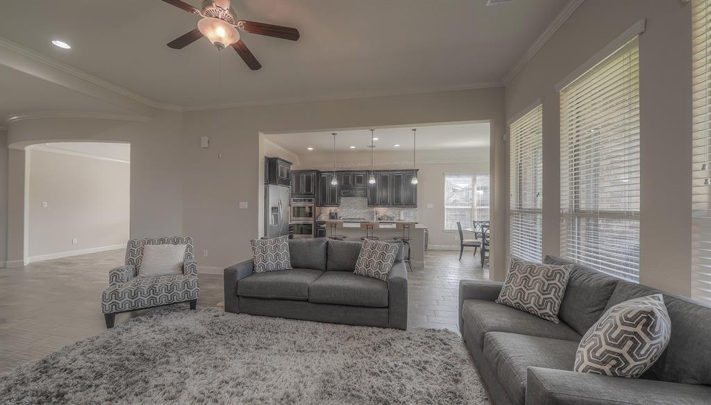 4906 1 Alaina Drive, Rosharon, Texas 77583, 4 Bedrooms Bedrooms, 12 Rooms Rooms,3 BathroomsBathrooms,Single-family,For Sale,Alaina,63286607