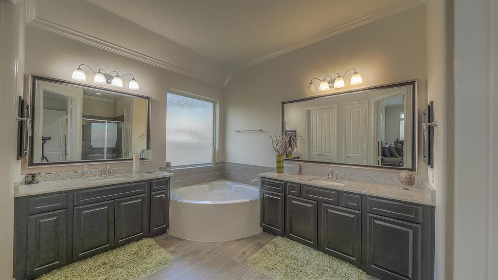 4906 1 Alaina Drive, Rosharon, Texas 77583, 4 Bedrooms Bedrooms, 12 Rooms Rooms,3 BathroomsBathrooms,Single-family,For Sale,Alaina,63286607