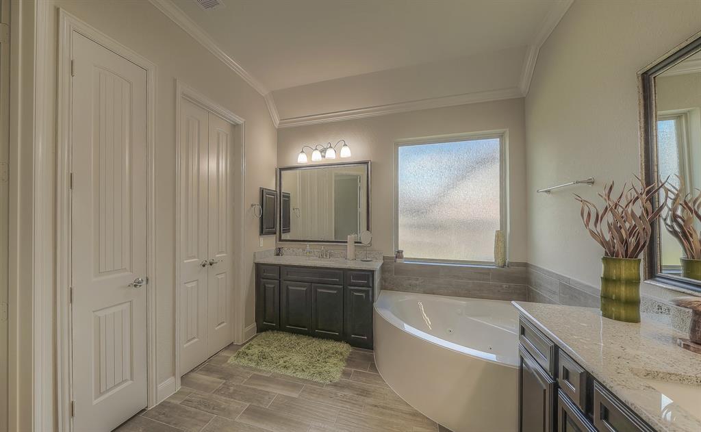 4906 1 Alaina Drive, Rosharon, Texas 77583, 4 Bedrooms Bedrooms, 12 Rooms Rooms,3 BathroomsBathrooms,Single-family,For Sale,Alaina,63286607