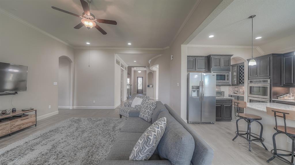 4906 1 Alaina Drive, Rosharon, Texas 77583, 4 Bedrooms Bedrooms, 12 Rooms Rooms,3 BathroomsBathrooms,Single-family,For Sale,Alaina,63286607