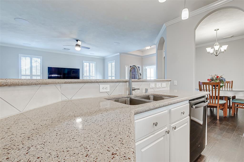 5331 1 Thorngate Court, Katy, Texas 77494, 3 Bedrooms Bedrooms, 8 Rooms Rooms,2 BathroomsBathrooms,Single-family,For Sale,Thorngate,76842920