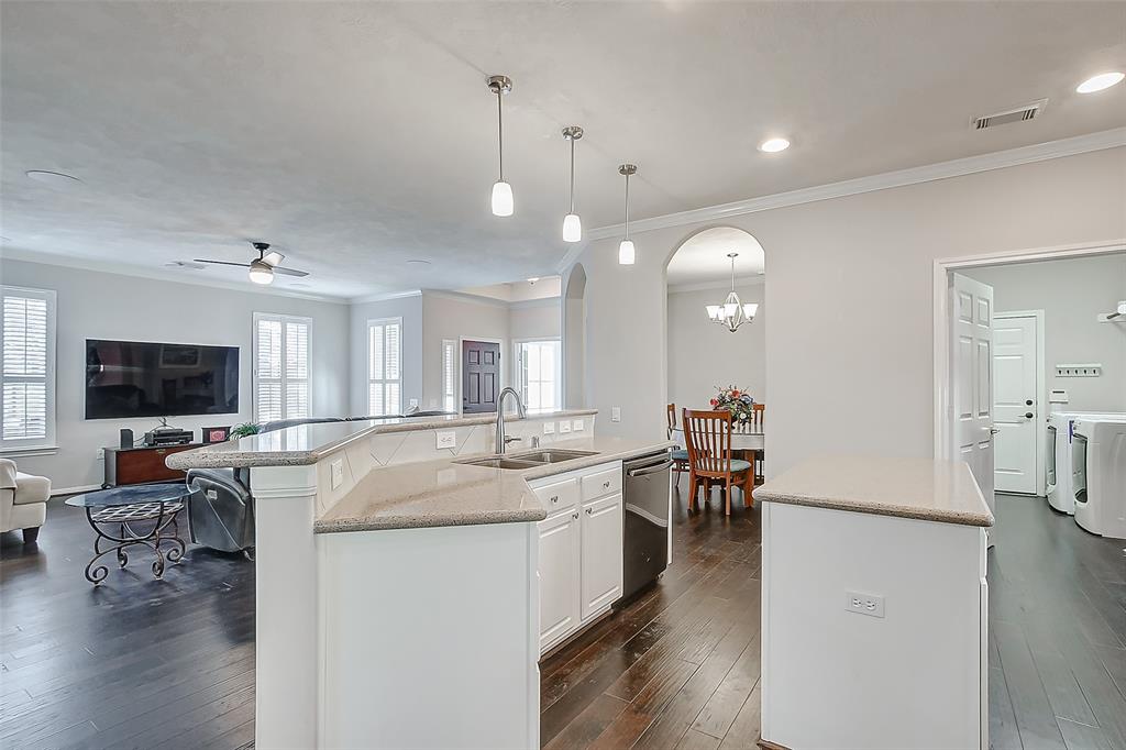 5331 1 Thorngate Court, Katy, Texas 77494, 3 Bedrooms Bedrooms, 8 Rooms Rooms,2 BathroomsBathrooms,Single-family,For Sale,Thorngate,76842920