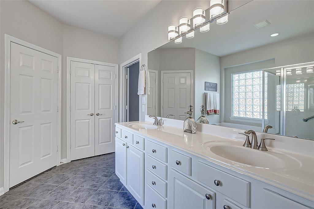 5331 1 Thorngate Court, Katy, Texas 77494, 3 Bedrooms Bedrooms, 8 Rooms Rooms,2 BathroomsBathrooms,Single-family,For Sale,Thorngate,76842920