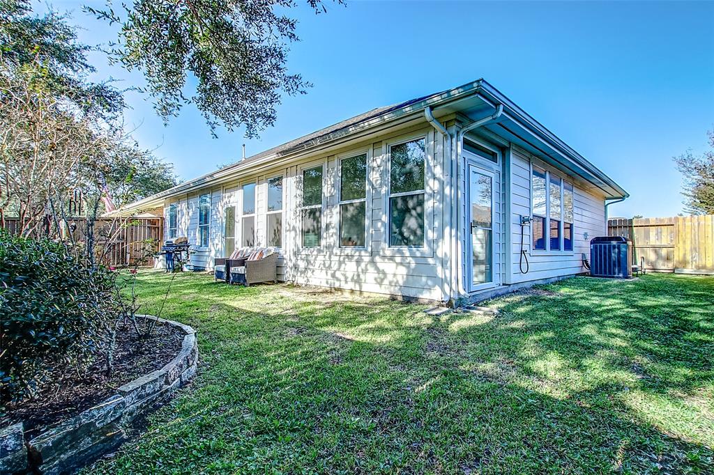 5331 1 Thorngate Court, Katy, Texas 77494, 3 Bedrooms Bedrooms, 8 Rooms Rooms,2 BathroomsBathrooms,Single-family,For Sale,Thorngate,76842920