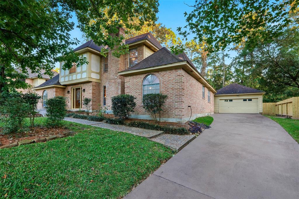 4214 2 Cedar Valley Drive, Houston, Texas 77345, 4 Bedrooms Bedrooms, 9 Rooms Rooms,2 BathroomsBathrooms,Single-family,For Sale,Cedar Valley,53368824