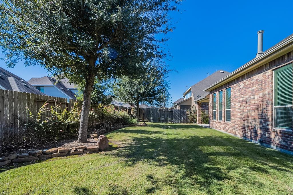 21011 2 Tranquil Shores Drive, Richmond, Texas 77407, 4 Bedrooms Bedrooms, 4 Rooms Rooms,3 BathroomsBathrooms,Single-family,For Sale,Tranquil Shores,96736837