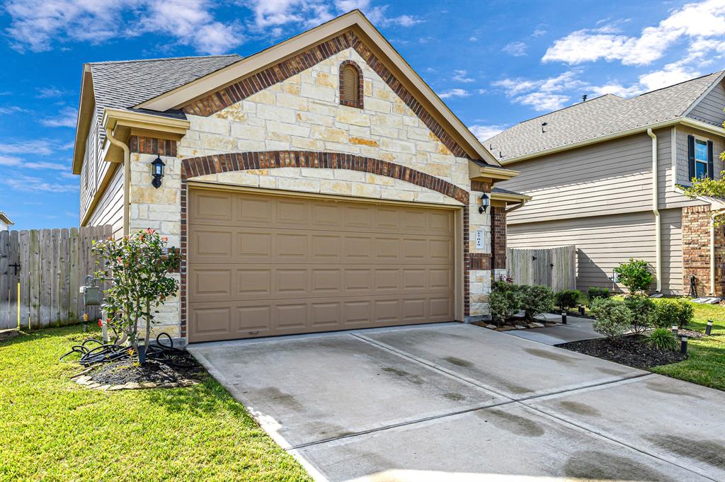 17019 2 Devon Dogwood Trail, Richmond, Texas 77407, 4 Bedrooms Bedrooms, 10 Rooms Rooms,2 BathroomsBathrooms,Single-family,For Sale,Devon Dogwood,4834896