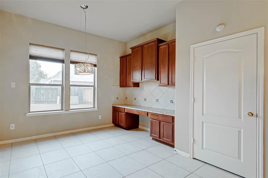 13710 2 Kingston River Lane, Houston, Texas 77044, 4 Bedrooms Bedrooms, 5 Rooms Rooms,3 BathroomsBathrooms,Single-family,For Sale,Kingston River,53125012