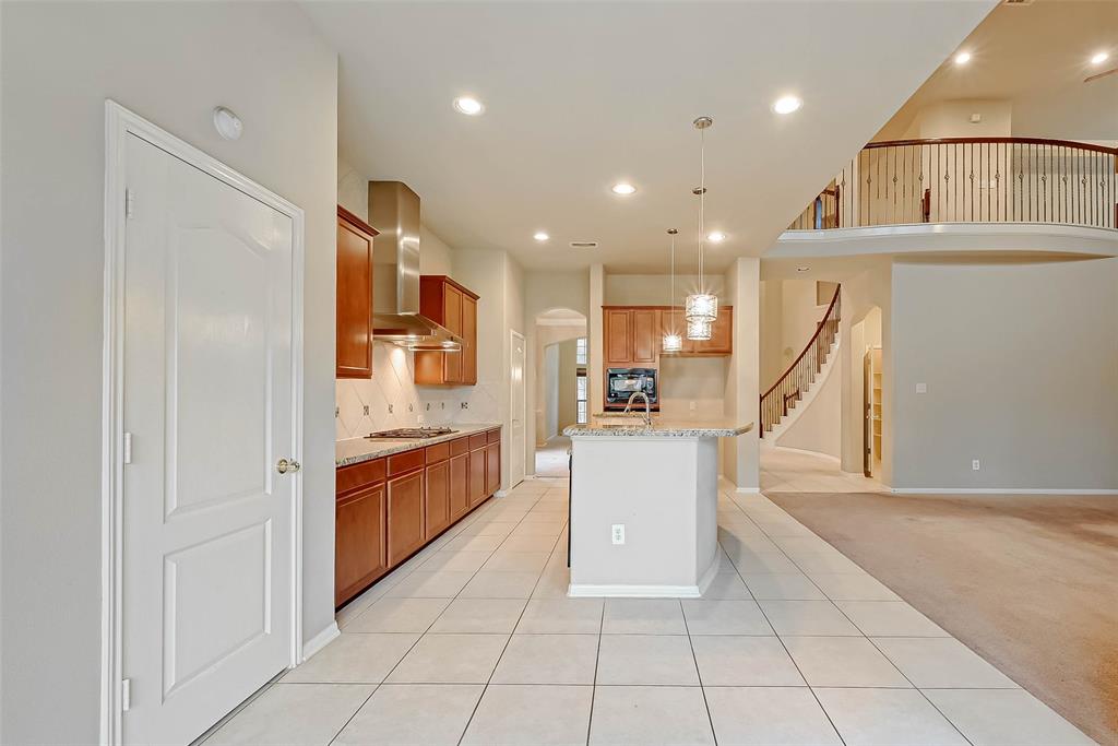 13710 2 Kingston River Lane, Houston, Texas 77044, 4 Bedrooms Bedrooms, 5 Rooms Rooms,3 BathroomsBathrooms,Single-family,For Sale,Kingston River,53125012