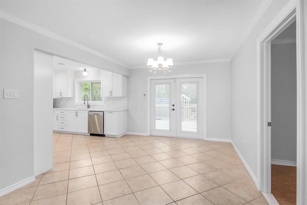1010 1 Rosewood Drive, Dickinson, Texas 77539, 3 Bedrooms Bedrooms, 7 Rooms Rooms,2 BathroomsBathrooms,Single-family,For Sale,Rosewood,85876678