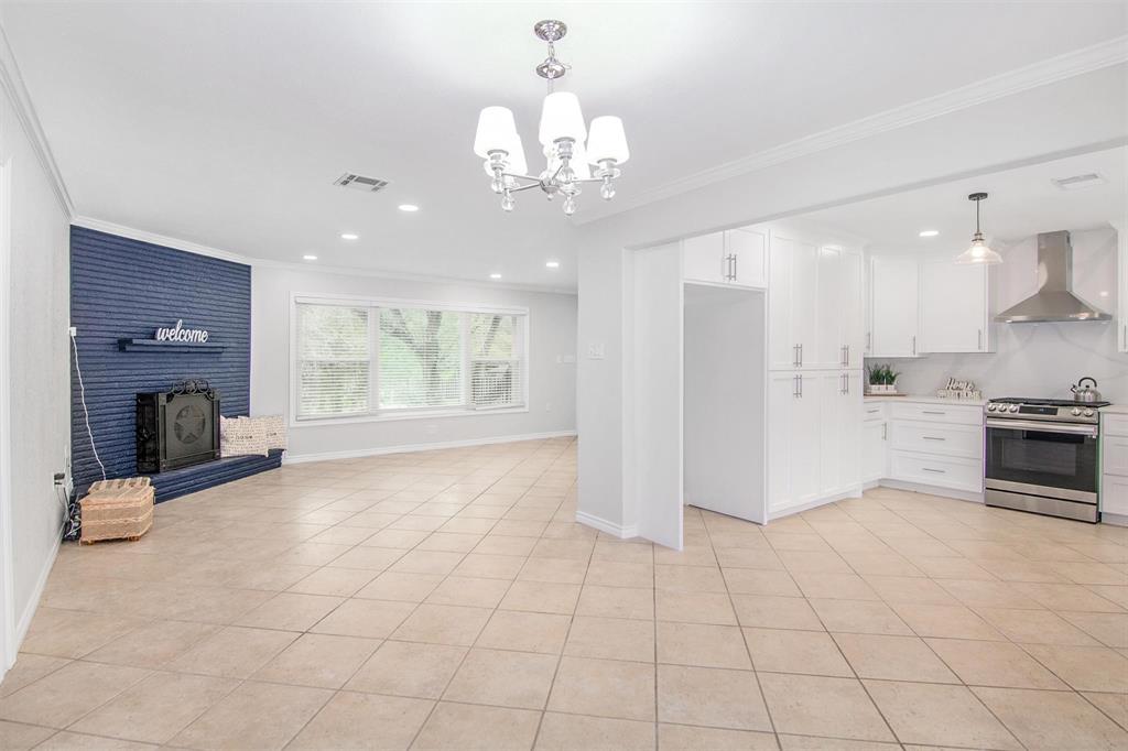 1010 1 Rosewood Drive, Dickinson, Texas 77539, 3 Bedrooms Bedrooms, 7 Rooms Rooms,2 BathroomsBathrooms,Single-family,For Sale,Rosewood,85876678