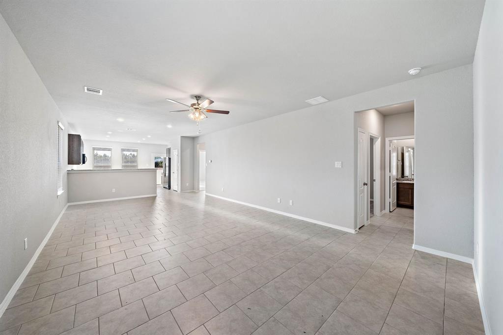 31342 2 Black Forest Crossing, Fulshear, Texas 77441, 4 Bedrooms Bedrooms, 7 Rooms Rooms,3 BathroomsBathrooms,Single-family,For Sale,Black Forest,79761528