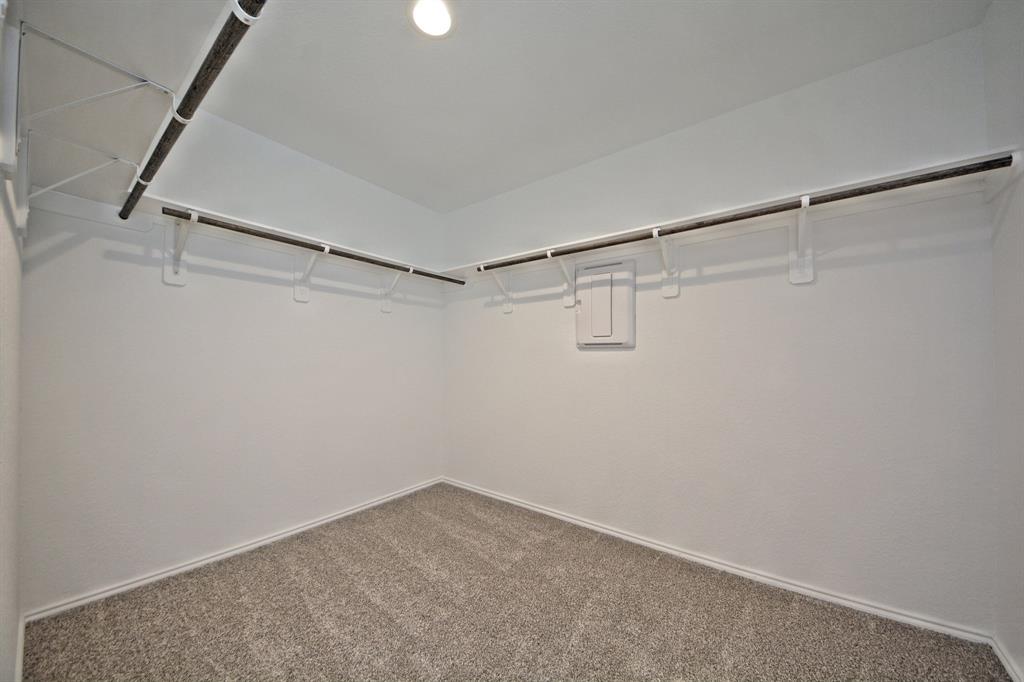 11033 1 33rd Avenue North, Texas City, Texas 77591, 4 Bedrooms Bedrooms, 6 Rooms Rooms,2 BathroomsBathrooms,Single-family,For Sale,33rd Avenue North,56886373