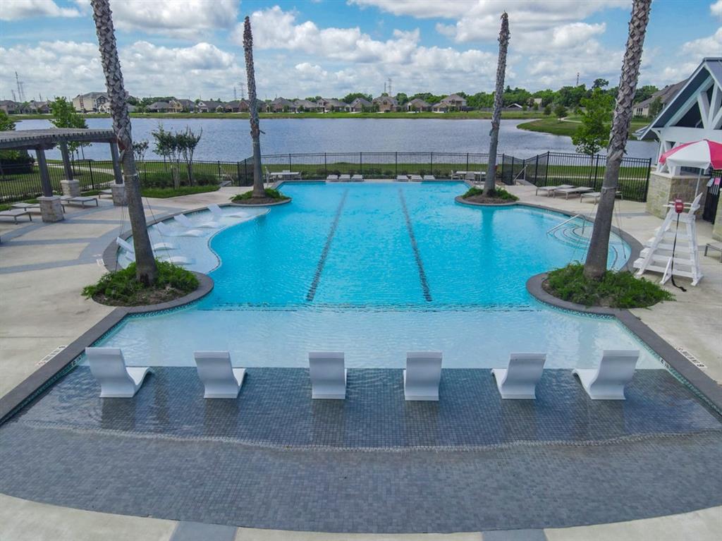 6923 1 Ridgemont Bend Lane, Manvel, Texas 77578, 3 Bedrooms Bedrooms, 9 Rooms Rooms,2 BathroomsBathrooms,Single-family,For Sale,Ridgemont Bend,73497541