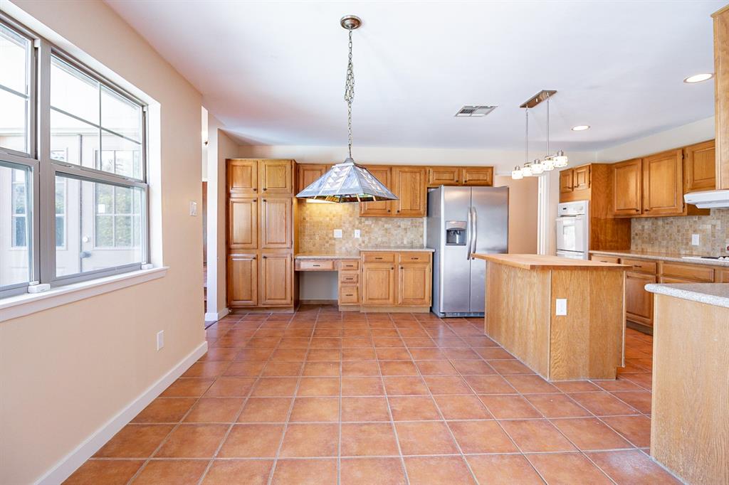 13102 1 Rincon Drive, Houston, Texas 77077, 3 Bedrooms Bedrooms, 3 Rooms Rooms,2 BathroomsBathrooms,Single-family,For Sale,Rincon,66503321