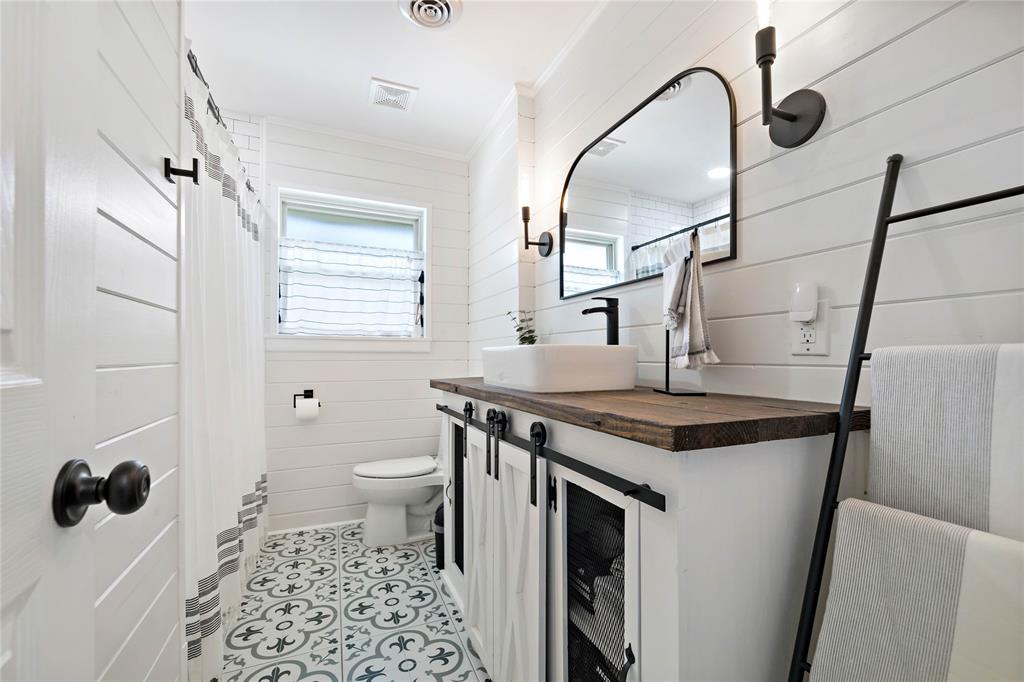 5806 1 Belrose Drive, Houston, Texas 77035, 4 Bedrooms Bedrooms, 4 Rooms Rooms,2 BathroomsBathrooms,Single-family,For Sale,Belrose,78954240