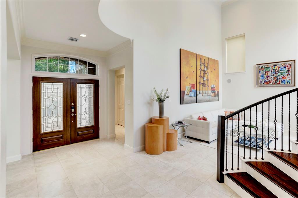 11746 2 Gallant Ridge Lane, Houston, Texas 77082, 4 Bedrooms Bedrooms, 12 Rooms Rooms,4 BathroomsBathrooms,Single-family,For Sale,Gallant Ridge,83204281