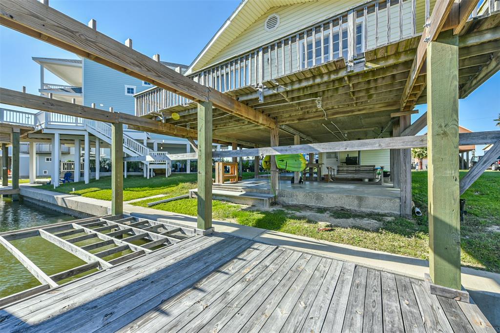 22123 1 Zapata, Galveston, Texas 77554, 3 Bedrooms Bedrooms, 6 Rooms Rooms,2 BathroomsBathrooms,Single-family,For Sale,Zapata,41729093