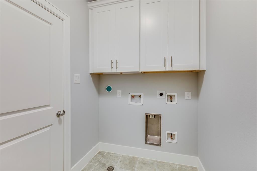 4313 2 DICKSON Street, Houston, Texas 77007, 3 Bedrooms Bedrooms, 11 Rooms Rooms,2 BathroomsBathrooms,Single-family,For Sale,DICKSON,53689624