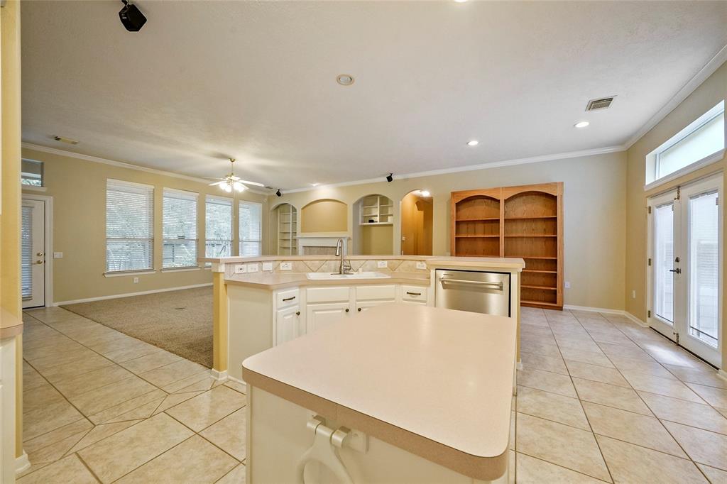 110 1 Ardsley Square Place, Spring, Texas 77382, 3 Bedrooms Bedrooms, 5 Rooms Rooms,2 BathroomsBathrooms,Single-family,For Sale,Ardsley Square,89044542