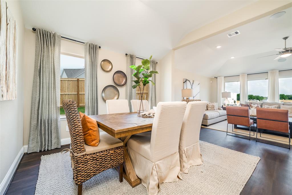 2327 1 Vanessa Cay Lane, La Porte, Texas 77571, 3 Bedrooms Bedrooms, 8 Rooms Rooms,2 BathroomsBathrooms,Single-family,For Sale,Vanessa Cay,61218805