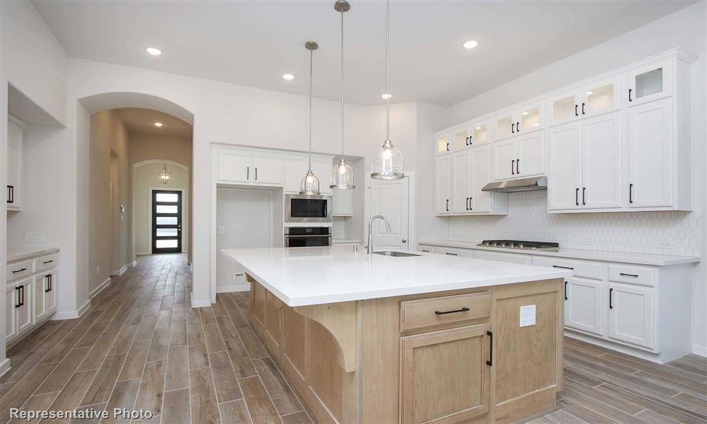 623 1 Livermore Street, Webster, Texas 77598, 4 Bedrooms Bedrooms, 7 Rooms Rooms,3 BathroomsBathrooms,Single-family,For Sale,Livermore,68359609