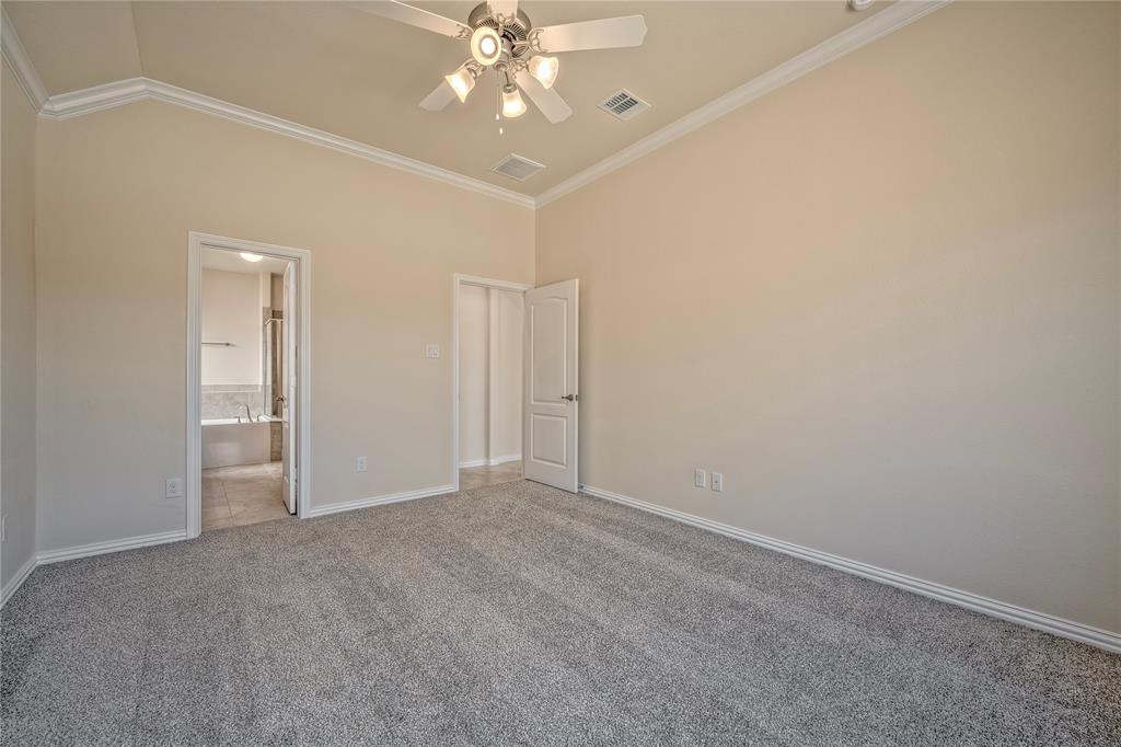 8435 2 Sunset Isles Drive, Baytown, Texas 77521, 4 Bedrooms Bedrooms, 10 Rooms Rooms,2 BathroomsBathrooms,Single-family,For Sale,Sunset Isles,76322815