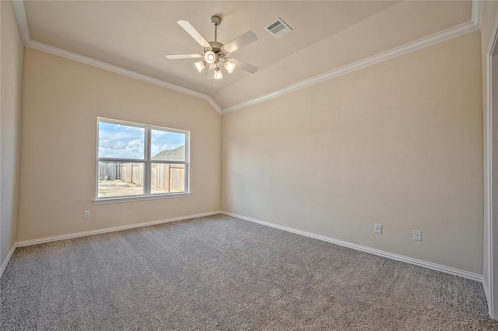 8435 2 Sunset Isles Drive, Baytown, Texas 77521, 4 Bedrooms Bedrooms, 10 Rooms Rooms,2 BathroomsBathrooms,Single-family,For Sale,Sunset Isles,76322815