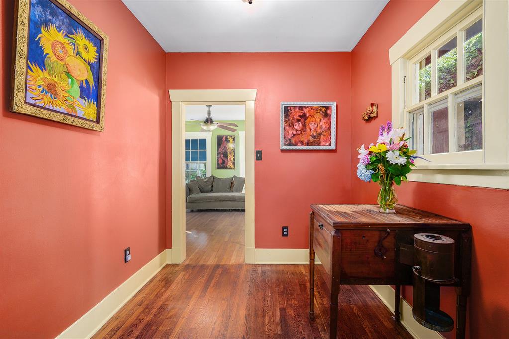 1646 1 Arlington Street, Houston, Texas 77008, 1 Bedroom Bedrooms, 4 Rooms Rooms,1 BathroomBathrooms,Single-family,For Sale,Arlington,55498860