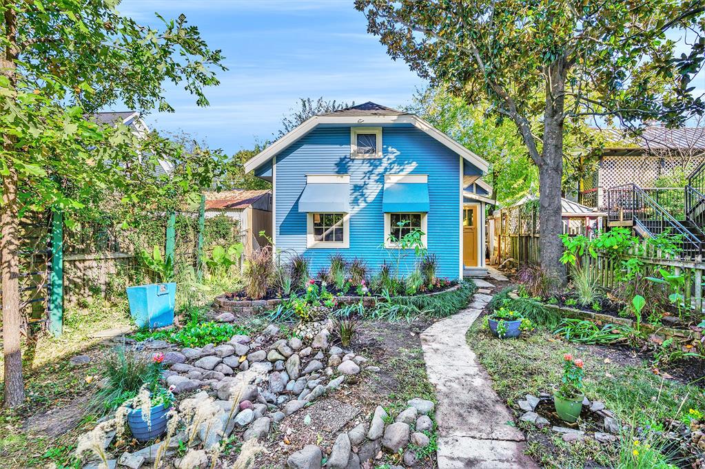 1646 1 Arlington Street, Houston, Texas 77008, 1 Bedroom Bedrooms, 4 Rooms Rooms,1 BathroomBathrooms,Single-family,For Sale,Arlington,55498860