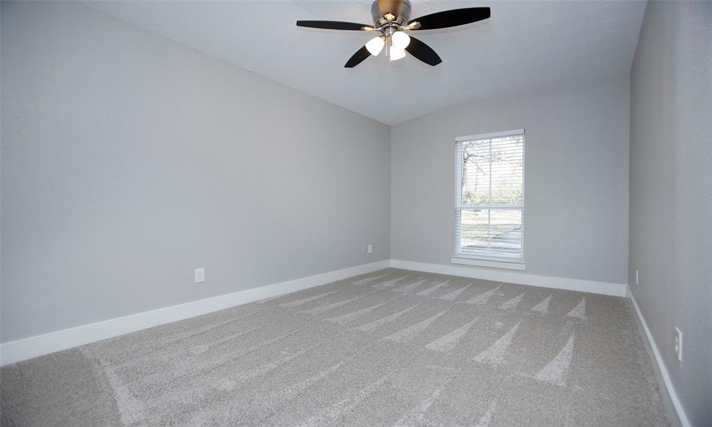 14692 1 Twin Lakes Circle, Conroe, Texas 77306, 4 Bedrooms Bedrooms, 13 Rooms Rooms,3 BathroomsBathrooms,Single-family,For Sale,Twin Lakes,84799799