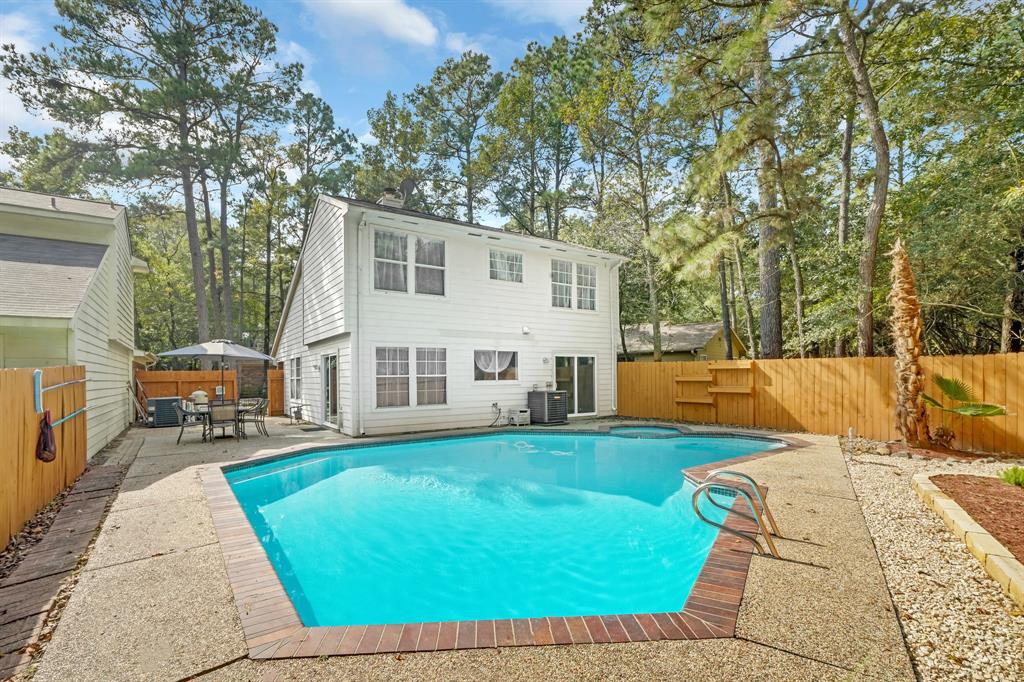 15 2 Emery Cliff Place, The Woodlands, Texas 77381, 3 Bedrooms Bedrooms, 3 Rooms Rooms,2 BathroomsBathrooms,Single-family,For Sale,Emery Cliff,79785023